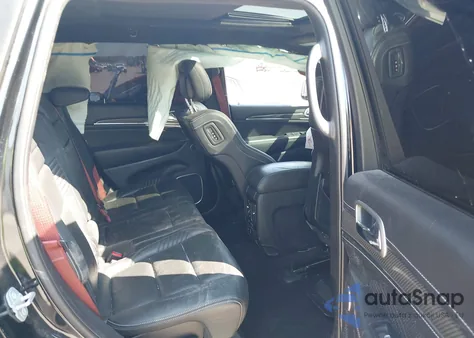 2017 Jeep Grand Cherokee Srt 4X4 z USA, uszkodzony, nr VIN 1C4RJFDJ6HC667689